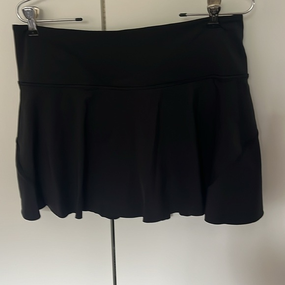 Athleta ace tennis skort black, size large - Picture 1 of 6